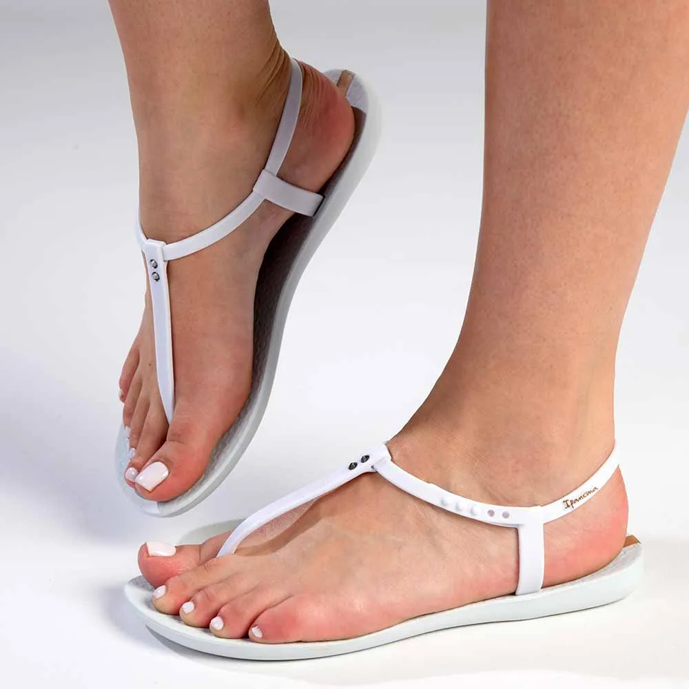 Ipanema Slingback Thong Sandals - White